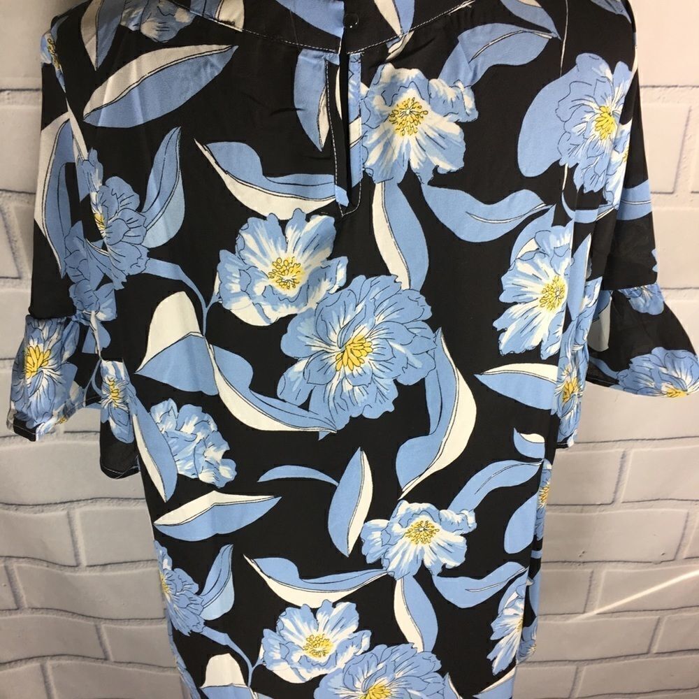 As U Wish Black Blue Floral Top Ruffle Blouse SZ L - Picture 4 of 8